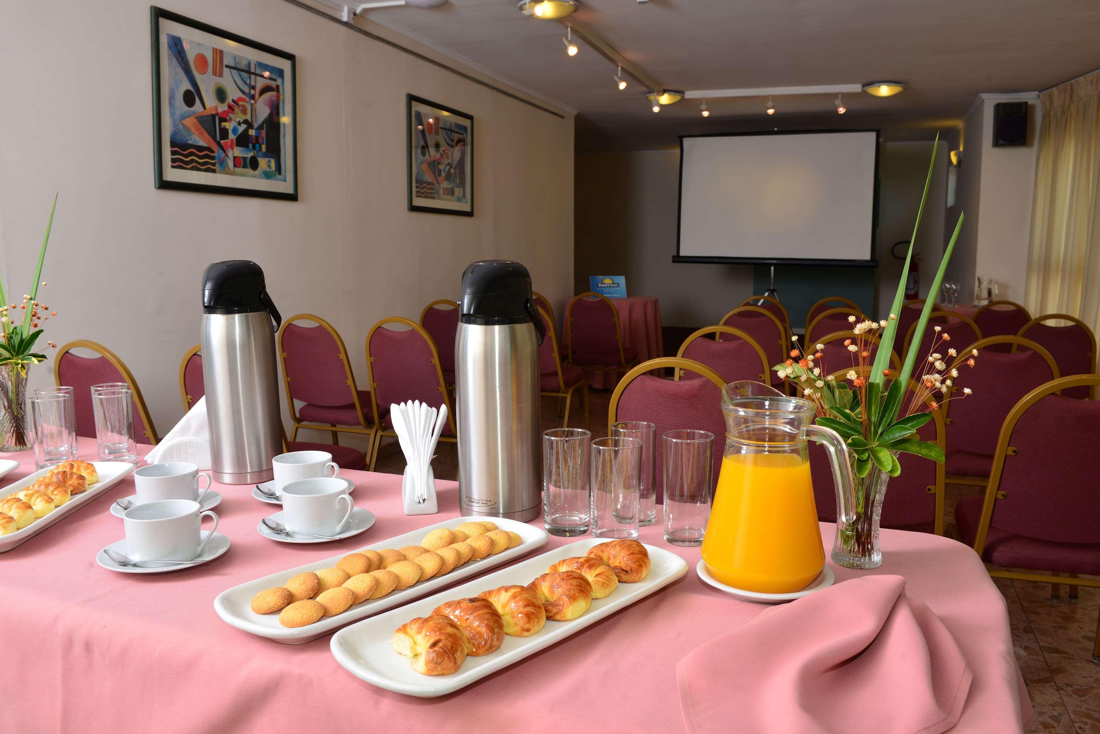 Alfa Suites - Montevideo Eksteriør bilde
