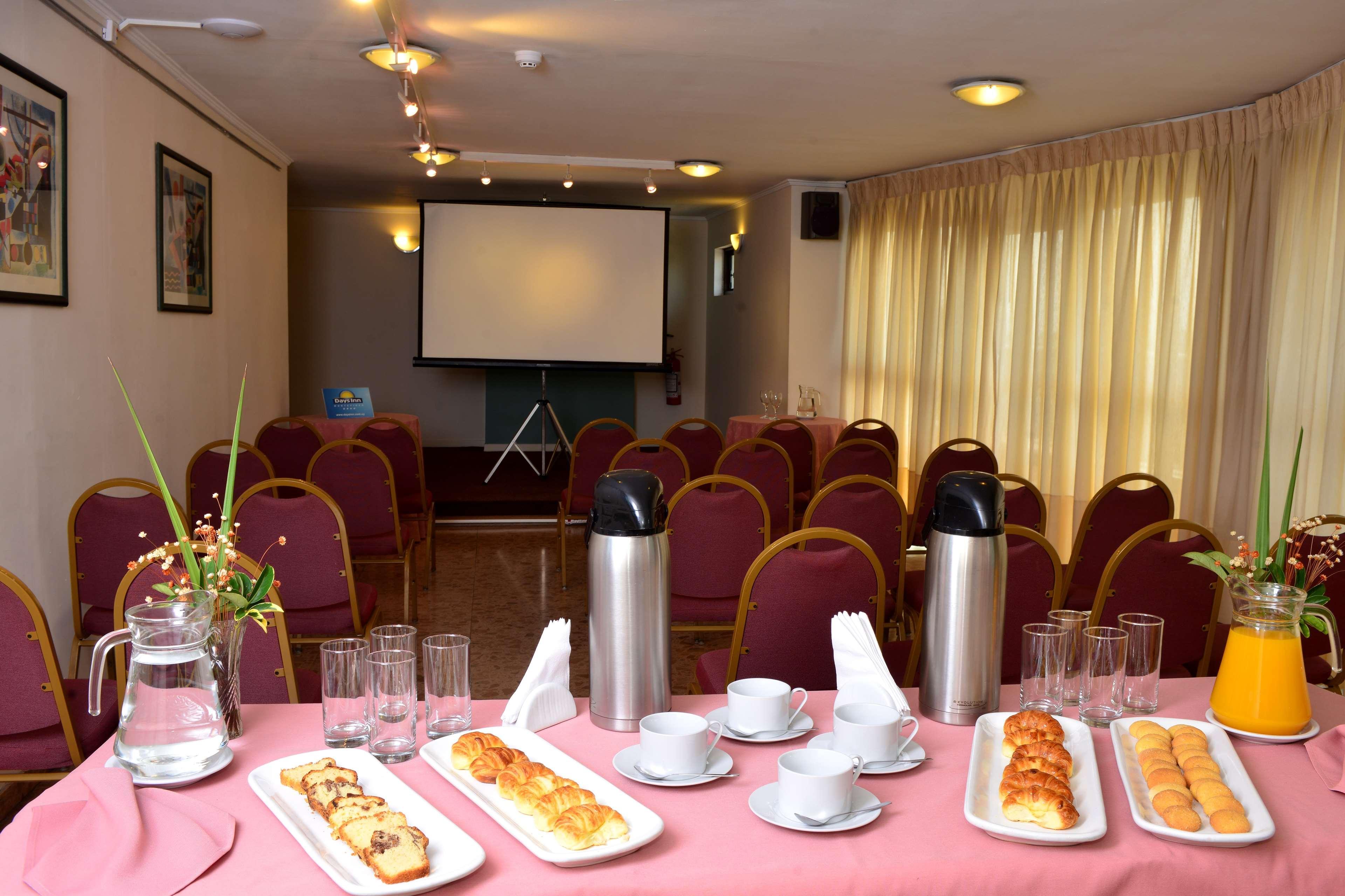 Alfa Suites - Montevideo Eksteriør bilde