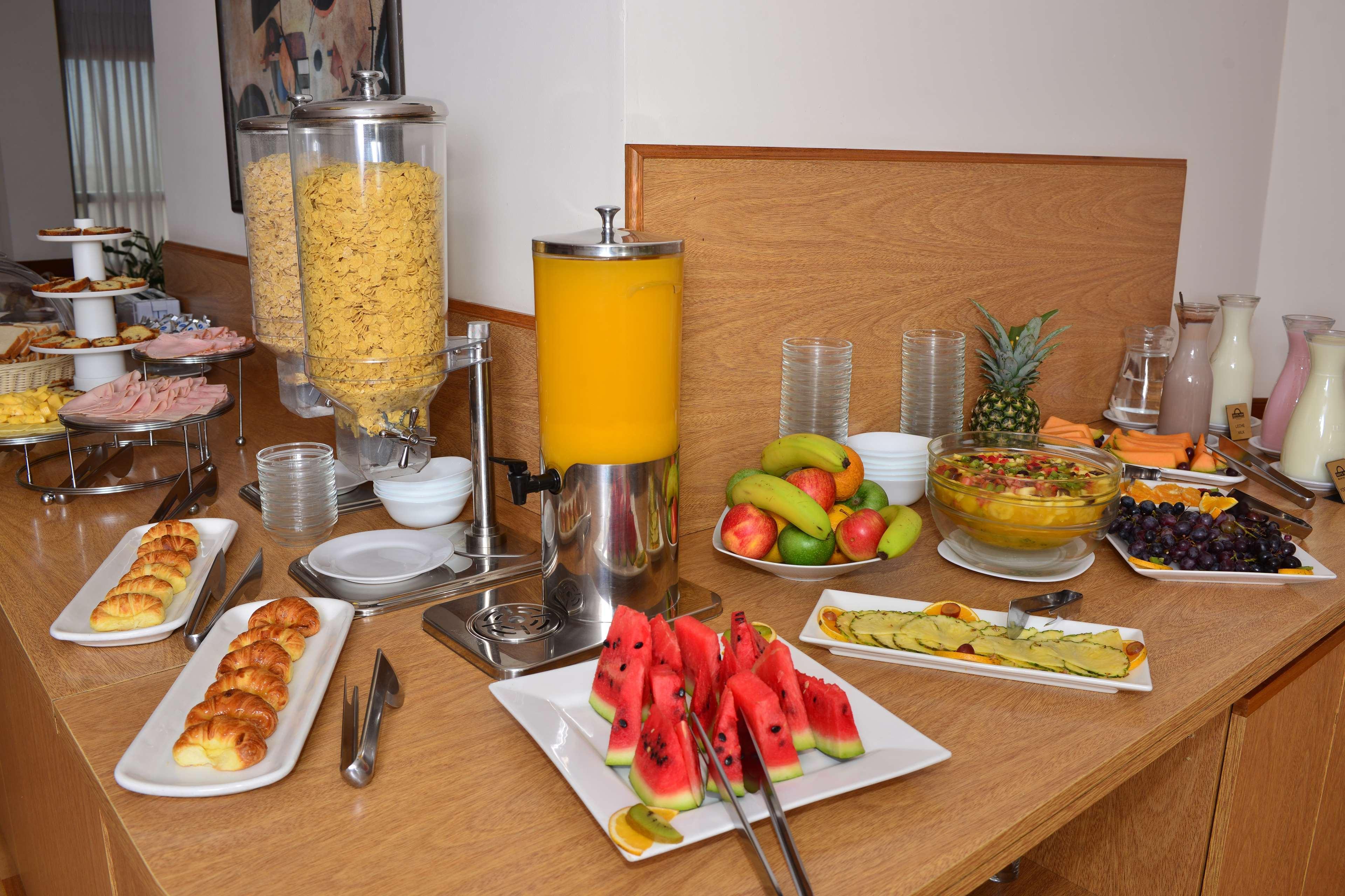 Alfa Suites - Montevideo Eksteriør bilde